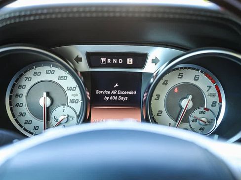 Used 2013 Mercedes-Benz SL 550 image 21