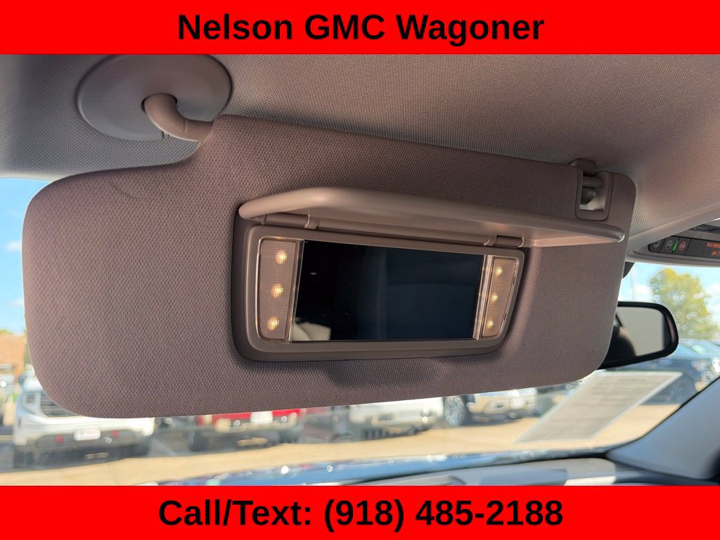 Used 2024 GMC Terrain SLE w/ Driver Convenience Package FWD image 43