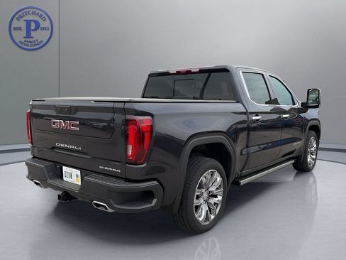 Used 2025 GMC Sierra 1500 Denali w/ Denali Reserve Package AWD/4WD image 7