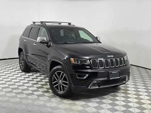 Used 2018 Jeep Grand Cherokee Limited AWD/4WD image 2