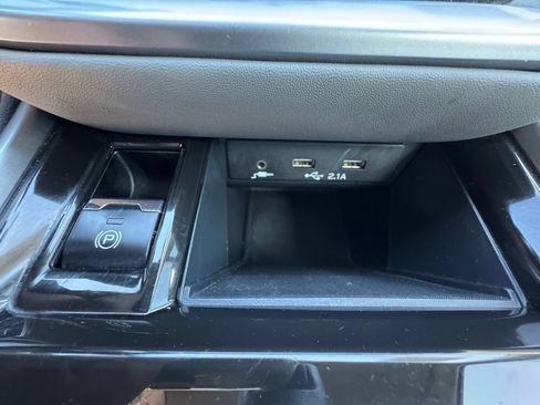 Certified 2022 Subaru Outback Premium AWD/4WD image 22