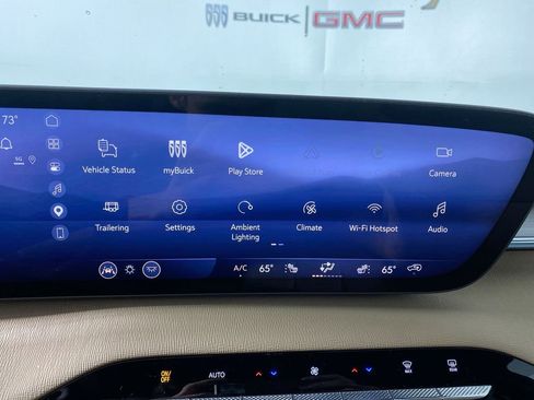 Used 2026 Buick Enclave Preferred AWD/4WD image 16