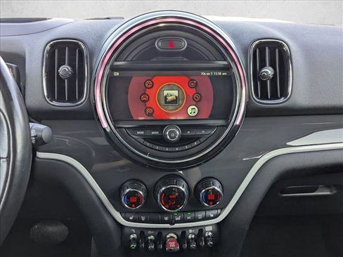 Used 2018 MINI Cooper Countryman S image 13