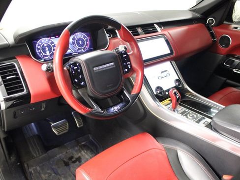 Used 2021 Land Rover Range Rover Sport SVR image 4