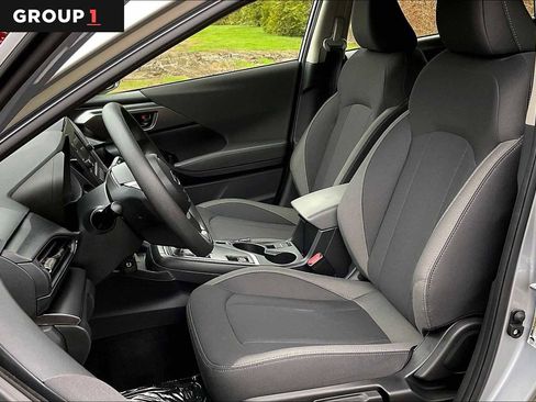 Used 2025 Subaru Impreza 2.0i AWD/4WD image 7