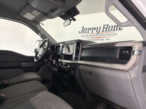 Used 2024 Ford F250 XLT w/ FX4 Off-Road Package image 24