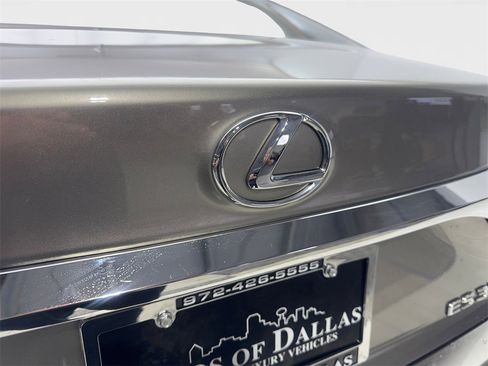 Used 2018 Lexus ES 350 w/ Premier Package image 21