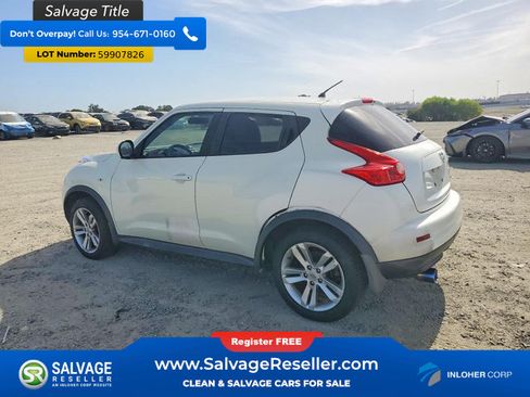 Used 2011 Nissan Juke S FWD image 3