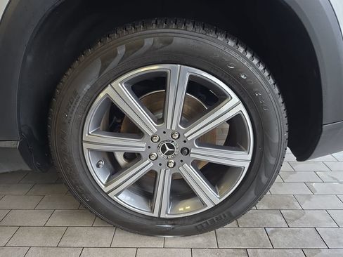 Used 2020 Mercedes-Benz GLS 450 4MATIC image 36