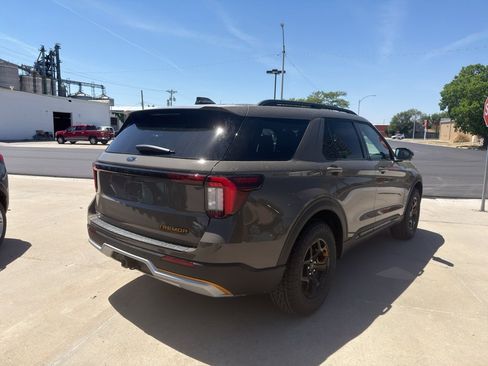 New 2026 Ford Explorer Tremor w/ Tremor Ultimate Package AWD/4WD image 4