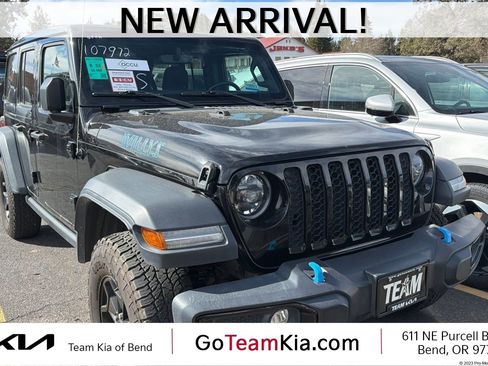Used 2023 Jeep Wrangler Unlimited w/ Sun & Screen Package image 1