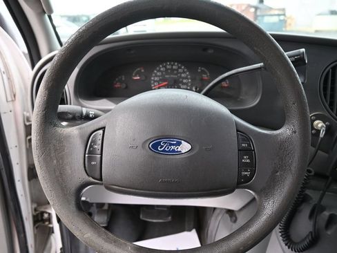 Used 2003 Ford E-450 and Econoline 450 RWD image 30