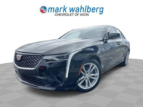 Used 2025 Cadillac CT4 Luxury RWD image 1