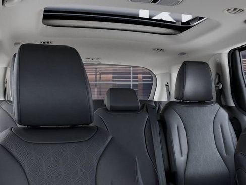 New 2026 Kia Carnival SX FWD image 27