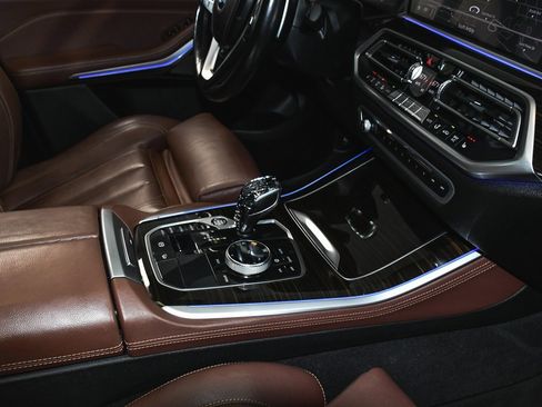 Used 2020 BMW X5 xDrive40i w/ Premium Package image 67