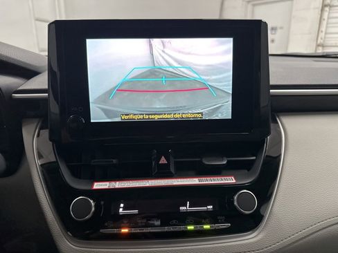 Used 2026 Toyota Corolla Cross L image 14