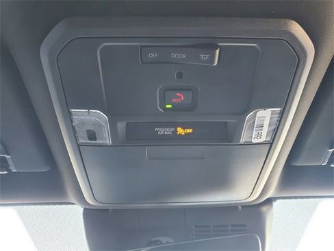 New 2025 Toyota Tacoma TRD Off-Road image 31