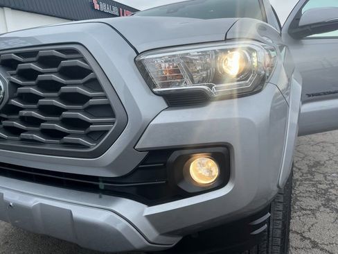 Used 2021 Toyota Tacoma TRD Sport image 45