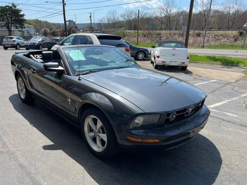 Used 2008 Ford Mustang Premium RWD image 6