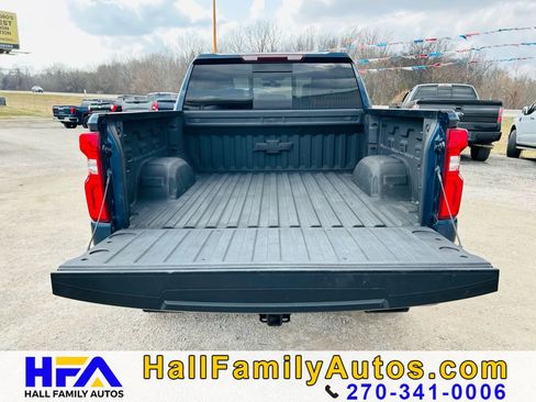 Used 2020 Chevrolet Silverado 1500 LT Trail Boss AWD/4WD image 37