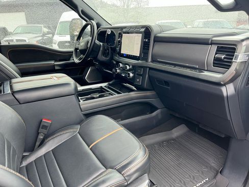 Used 2024 Ford F250 Platinum w/ Tremor Off-Road Package AWD/4WD image 9