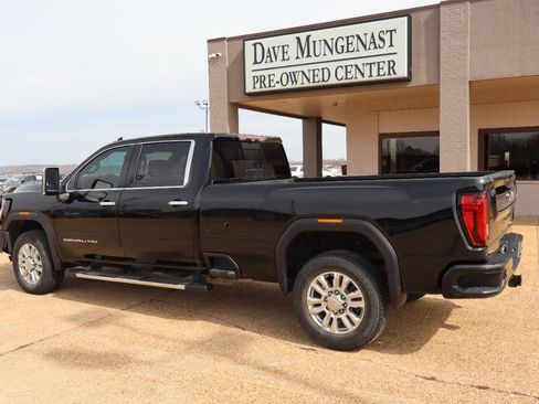 Used 2020 GMC Sierra 2500 Denali w/ Denali Ultimate Package AWD/4WD image 3