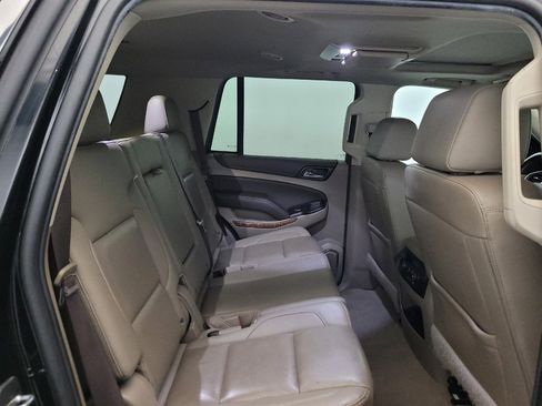 Used 2019 Chevrolet Tahoe Premier AWD/4WD image 19