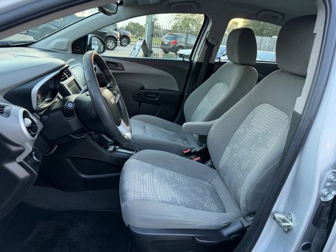 Used 2018 Chevrolet Sonic LS image 11