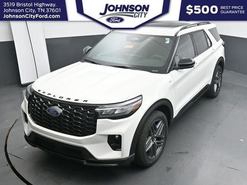 New 2026 Ford Explorer ST-Line w/ ST-Line Street Pack AWD/4WD image 18