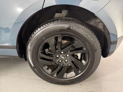 Used 2025 Land Rover Range Rover Evoque S AWD/4WD image 32