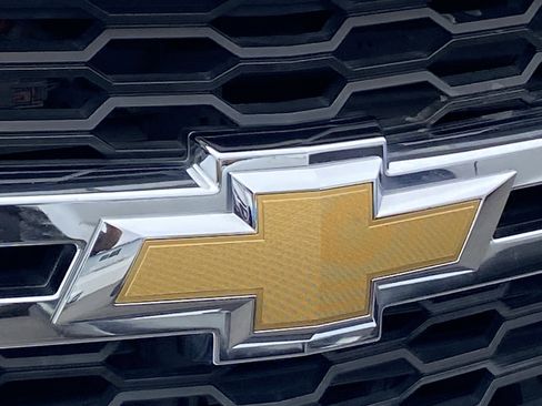 Used 2020 Chevrolet Suburban LT RWD image 5