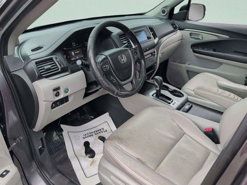 Used 2019 Honda Ridgeline RTL image 30