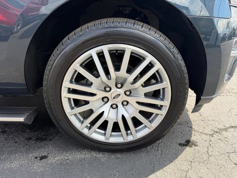 Certified 2023 Ford Expedition Max Limited AWD/4WD image 32