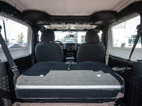 Used 2015 Jeep Wrangler Sport w/ Quick Order Package 24S AWD/4WD image 72
