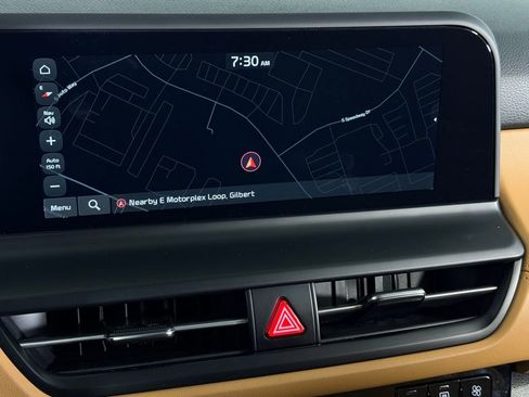 Used 2025 Kia Seltos EX w/ EX Sunroof Package image 17