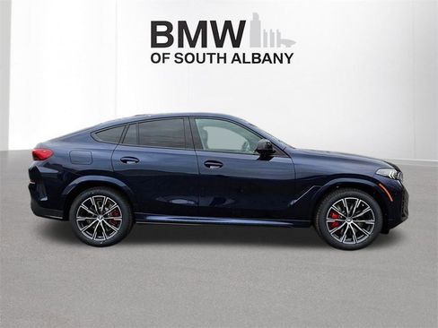 New 2026 BMW X6 M60i image 3