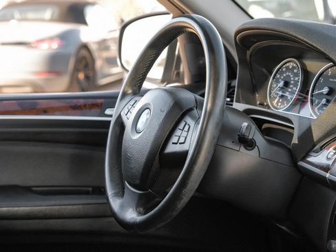 Used 2013 BMW X5 xDrive50i image 13