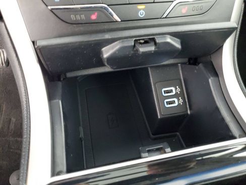 Used 2019 Ford Edge SEL w/ Equipment Group 201A FWD image 18