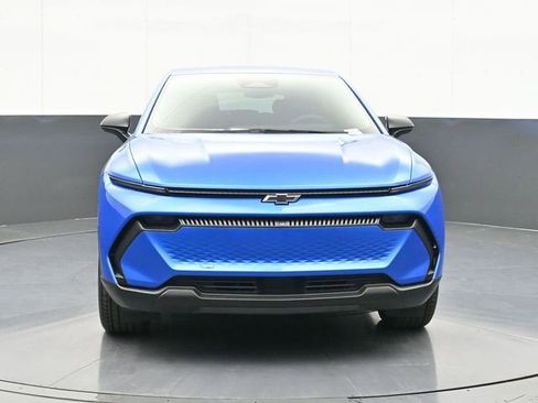 New 2026 Chevrolet Equinox EV LT w/ Midnight Package FWD image 21