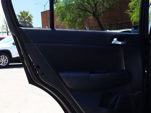 Used 2019 Kia Sportage LX w/ LX Popular Package image 32