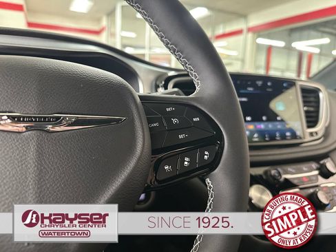 New 2026 Chrysler Pacifica Limited w/ S Appearance Package AWD/4WD image 20