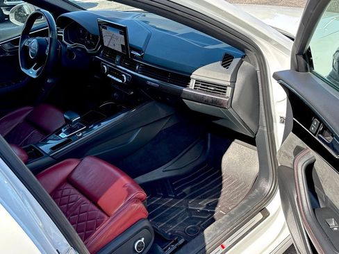 Used 2020 Audi S4 Premium Plus w/ Premium Plus Package AWD/4WD image 35