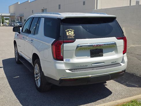 Used 2021 GMC Yukon SLT w/ SLT Luxury Plus Package AWD/4WD image 5