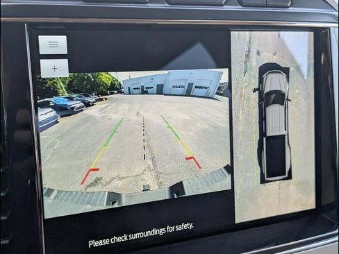 Used 2022 Ford F350 Lariat w/ Lariat Value Package AWD/4WD image 18