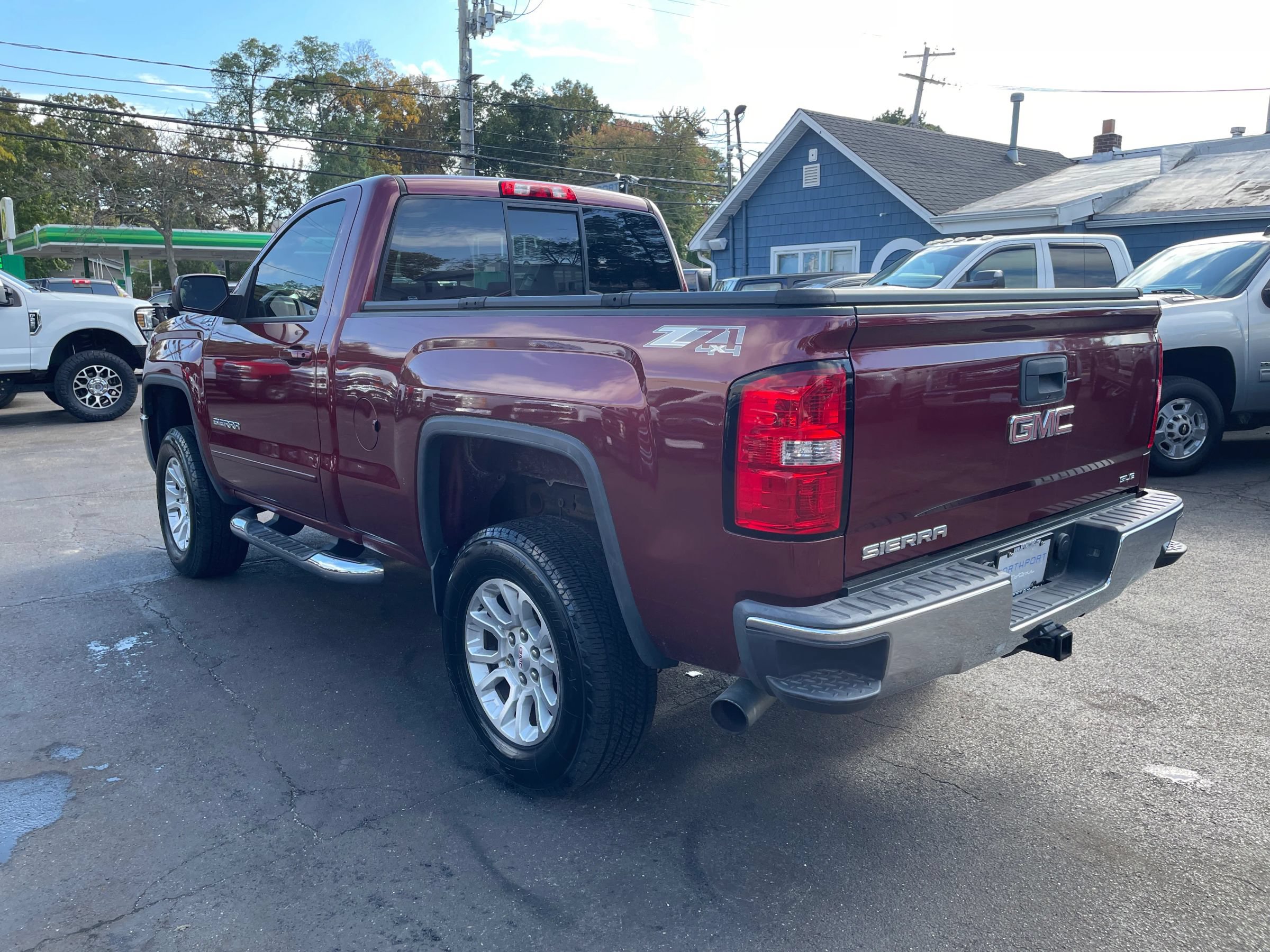 Used 2015 GMC Sierra 1500 SLE w/ SLE Preferred Package AWD/4WD image 3