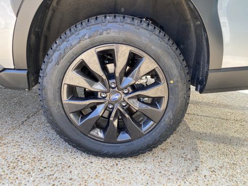 Used 2025 Subaru Outback Onyx Edition XT AWD/4WD image 14