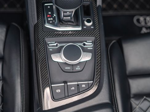 Used 2018 Audi R8 V10 plus AWD/4WD image 16