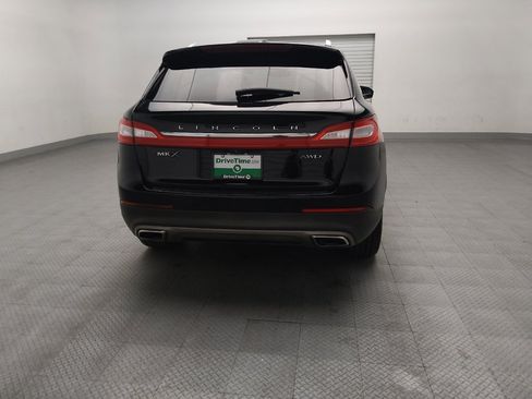 Used 2016 Lincoln MKX Reserve w/ Technology Package AWD/4WD image 7