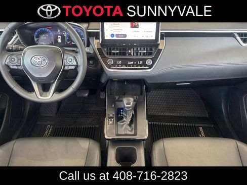 Certified 2026 Toyota Corolla Cross XLE w/ Convenience Package FWD image 5