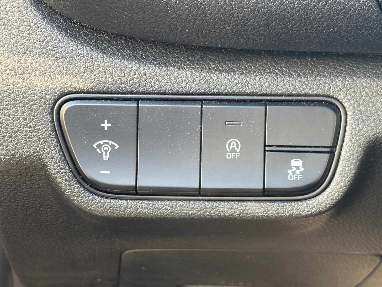 Certified 2024 Kia Seltos S FWD image 7